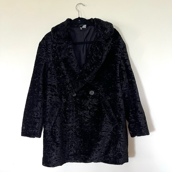 Teddy Bear Coat - Picture 1 of 2